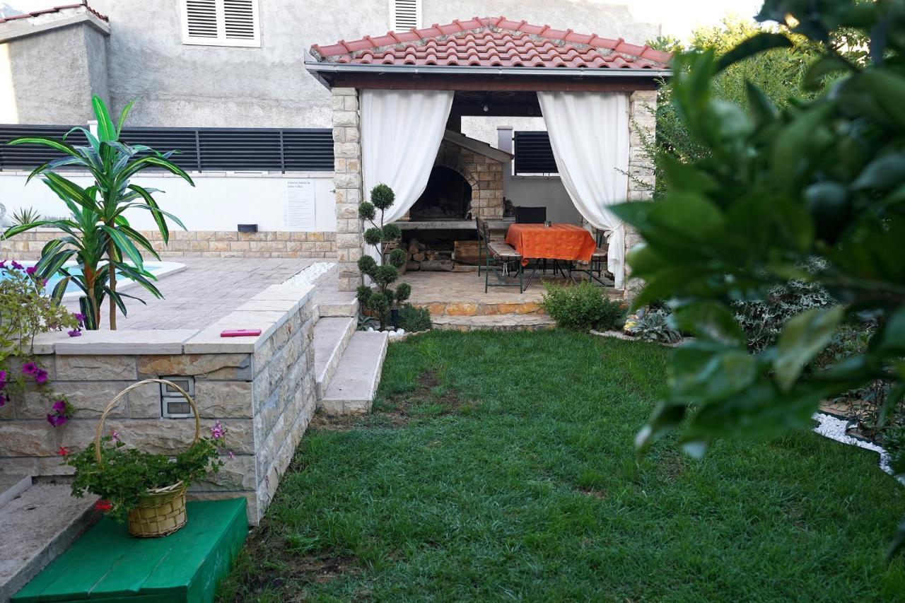 Villa Tago With Heated New Pool Kastela Exterior photo